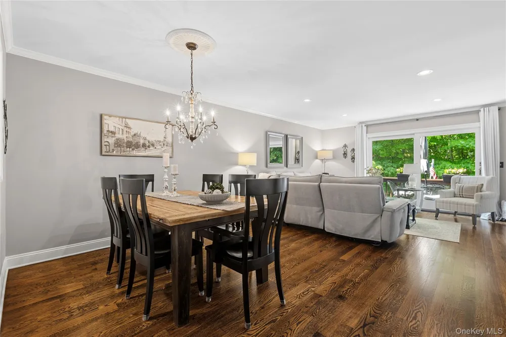 204 Twin Brook Court Carmel, NY 10512