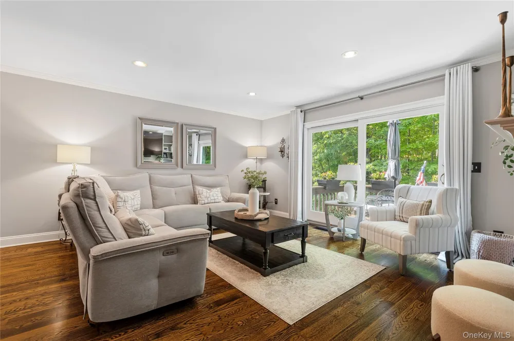 204 Twin Brook Court Carmel, NY 10512