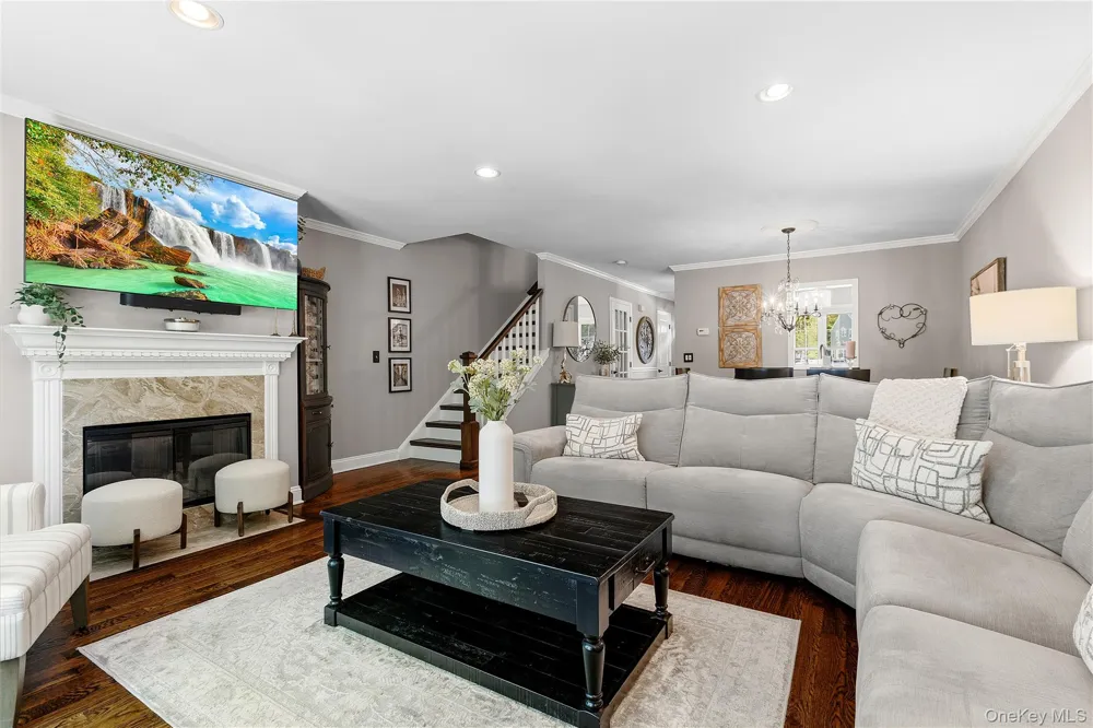 204 Twin Brook Court Carmel, NY 10512