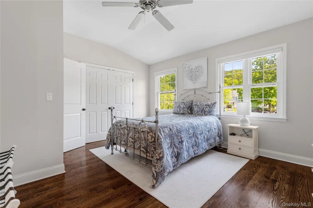 204 Twin Brook Court Carmel, NY 10512