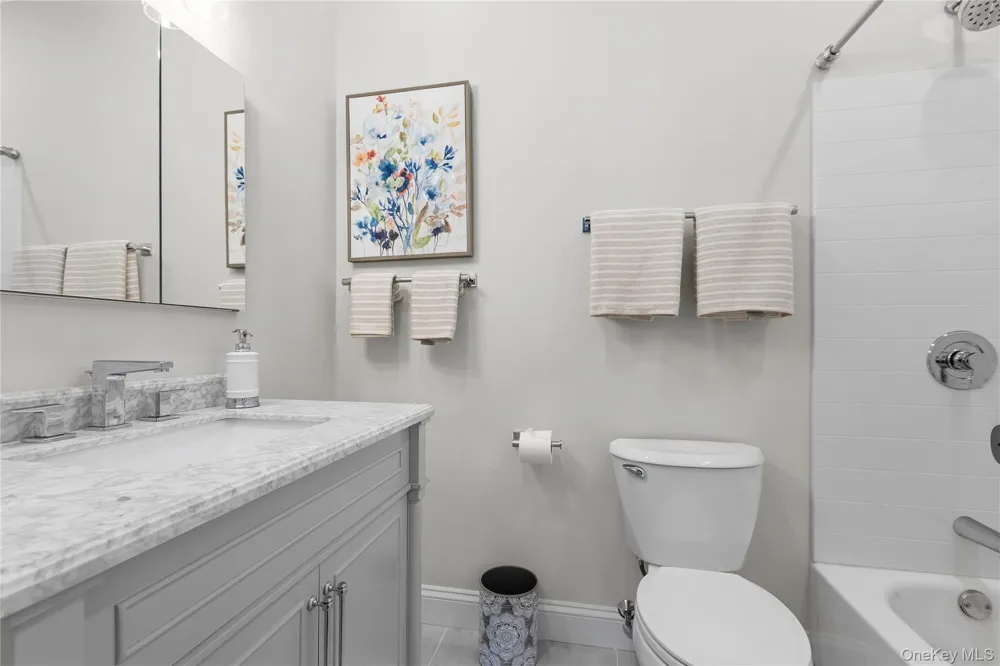 204 Twin Brook Court Carmel, NY 10512