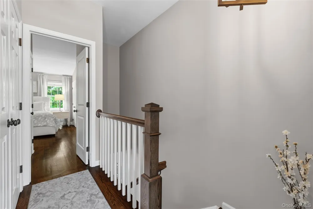 204 Twin Brook Court Carmel, NY 10512