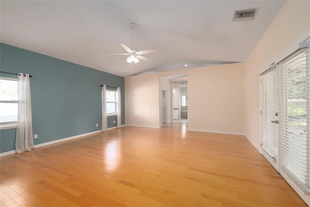 1015 VENETIAN AVENUE Orlando, FL 32804