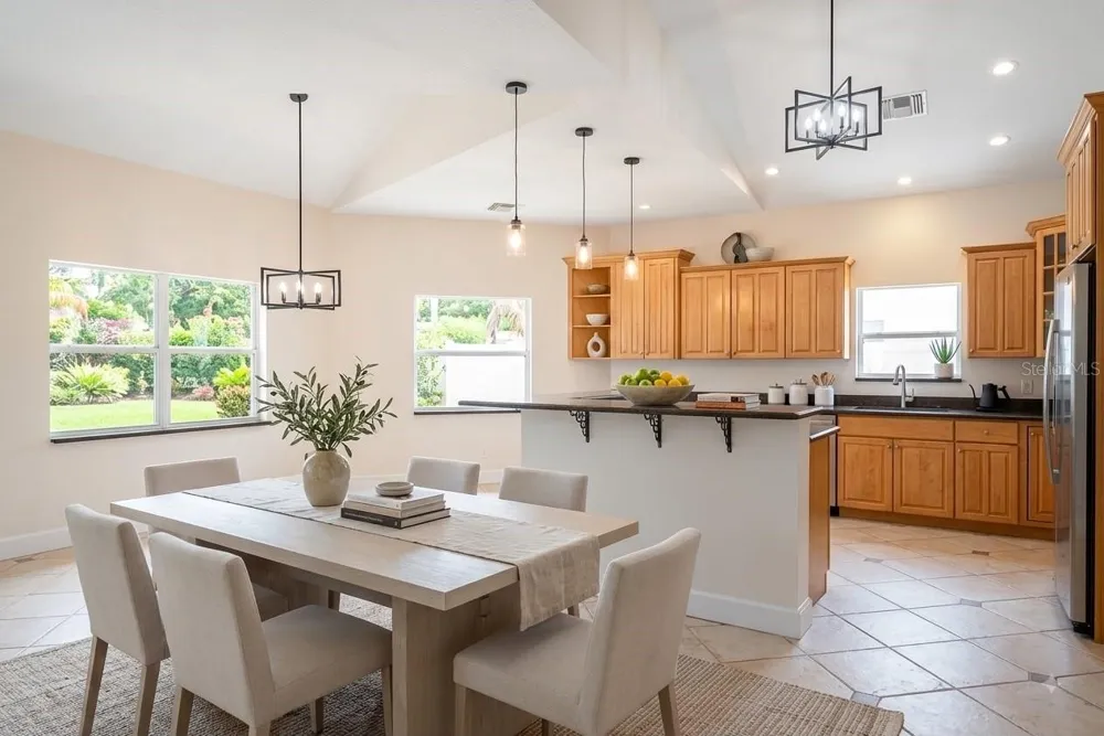 1015 VENETIAN AVENUE Orlando, FL 32804