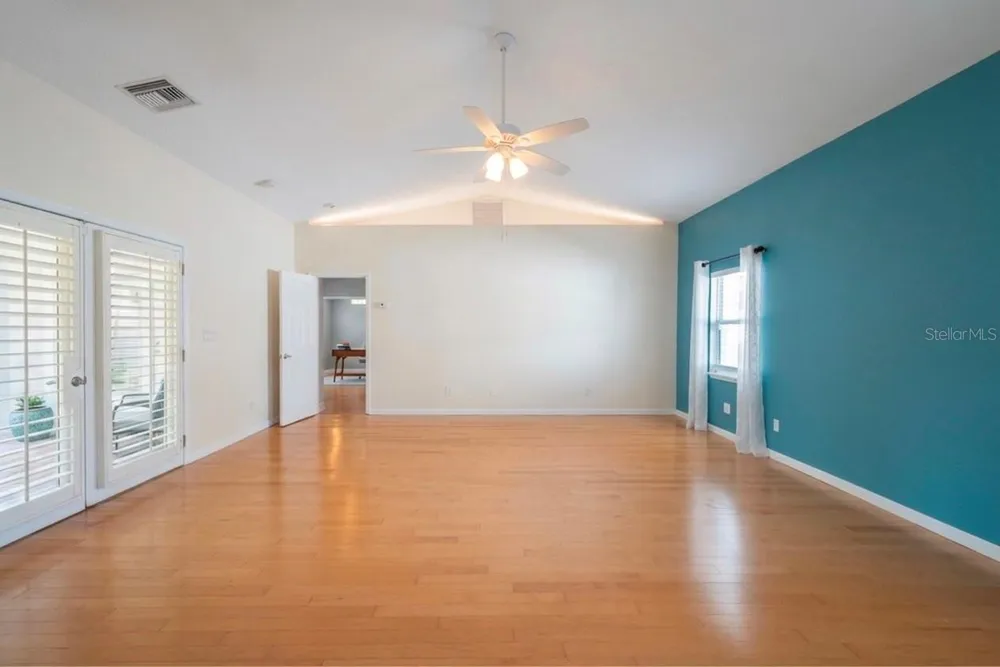 1015 VENETIAN AVENUE Orlando, FL 32804