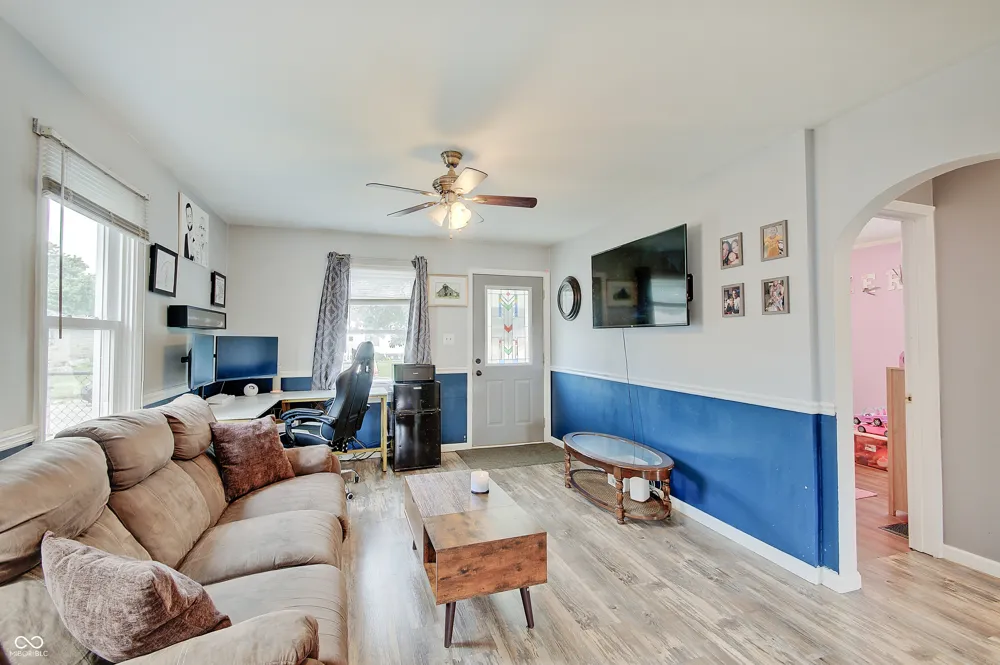73 S 3rd Avenue Beech Grove, IN 46107