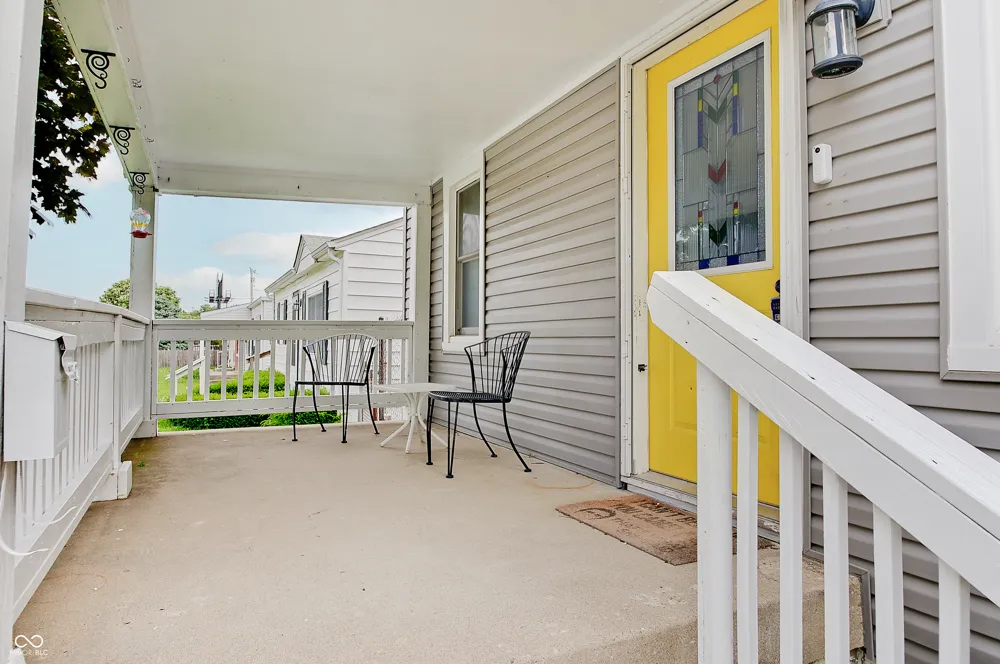 73 S 3rd Avenue Beech Grove, IN 46107