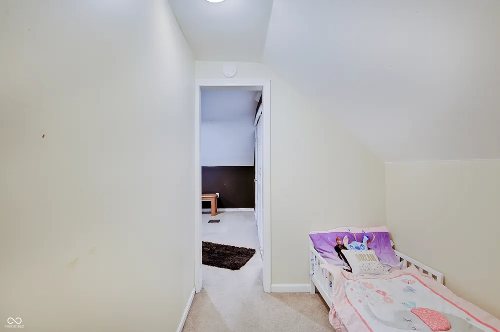 73 S 3rd Avenue Beech Grove, IN 46107