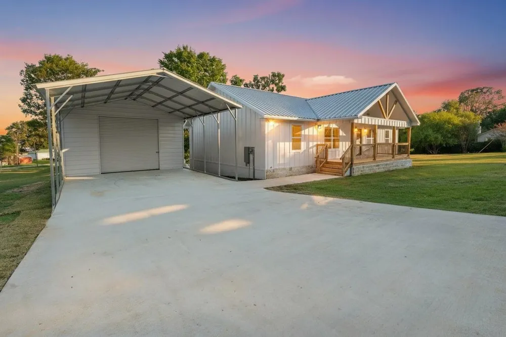 90 Coolcrest Drive Point Blank, TX 77364