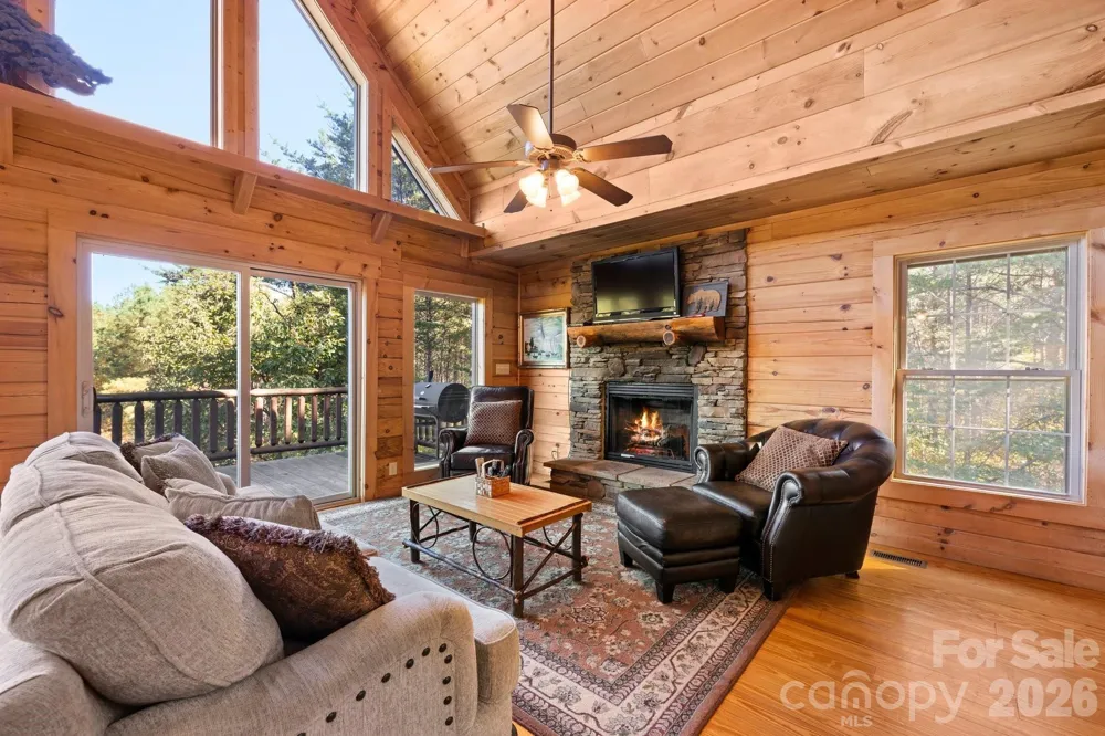 105 Palisade Drive Mill Spring, NC 28756