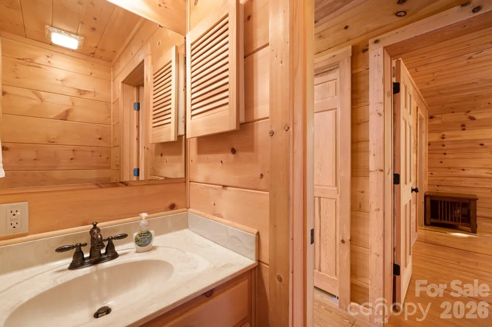 105 Palisade Drive Mill Spring, NC 28756