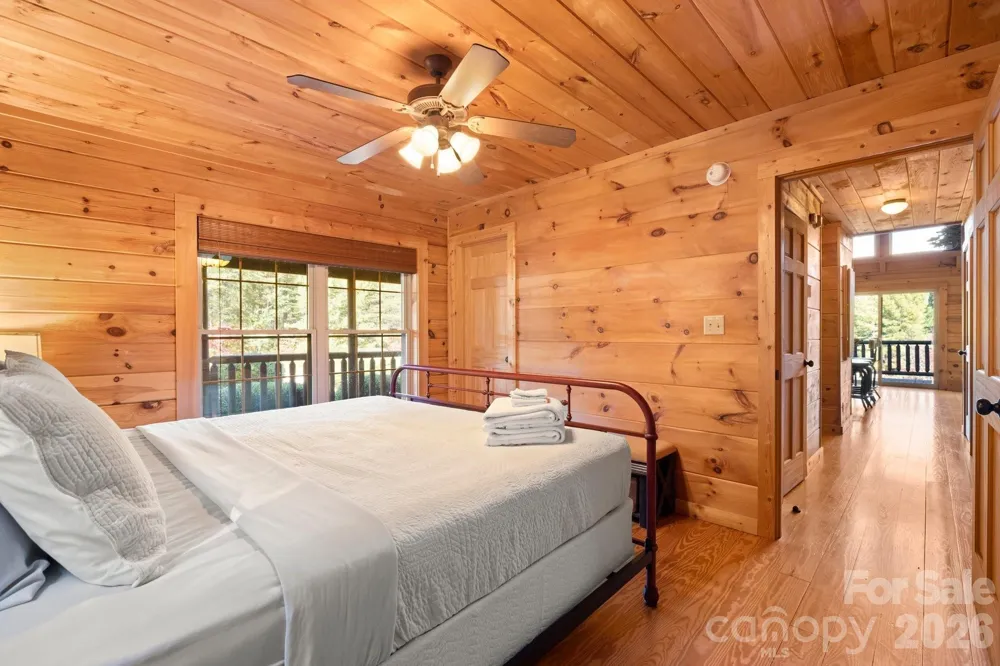 105 Palisade Drive Mill Spring, NC 28756