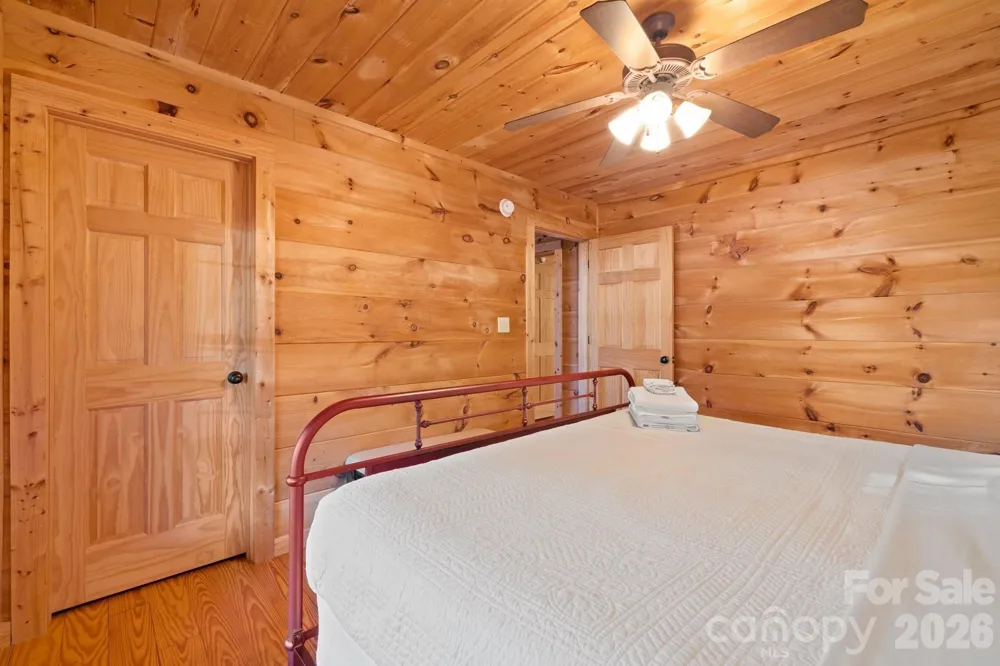 105 Palisade Drive Mill Spring, NC 28756