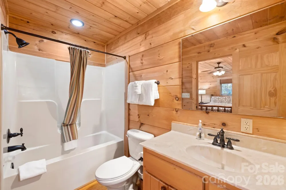 105 Palisade Drive Mill Spring, NC 28756