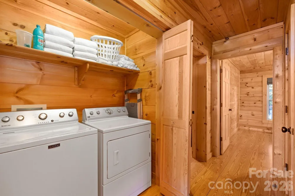 105 Palisade Drive Mill Spring, NC 28756