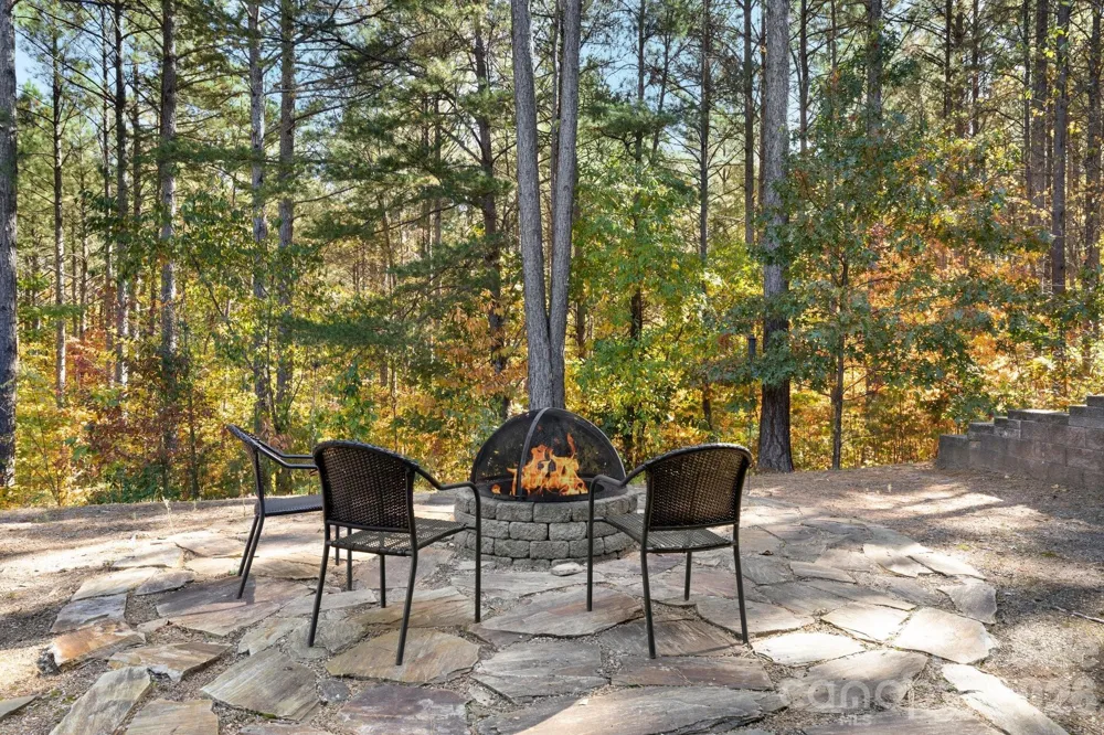 105 Palisade Drive Mill Spring, NC 28756