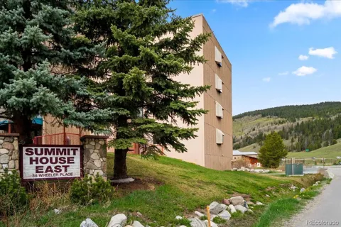 35 Wheeler Place #303