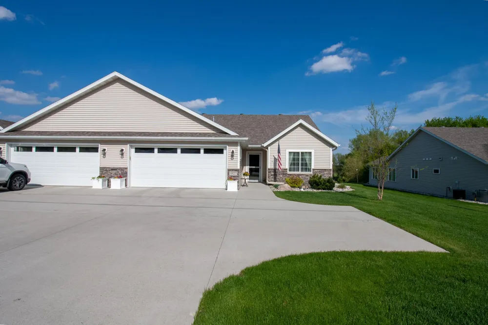 1827 S Cascade Street Fergus Falls, MN 56537