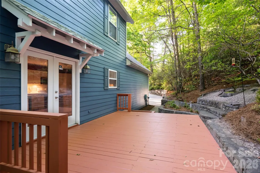 7 Timber Park Drive Black Mountain, NC 28711