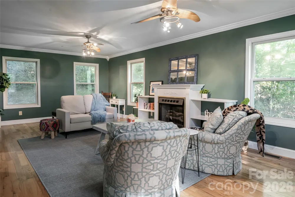 7 Timber Park Drive Black Mountain, NC 28711