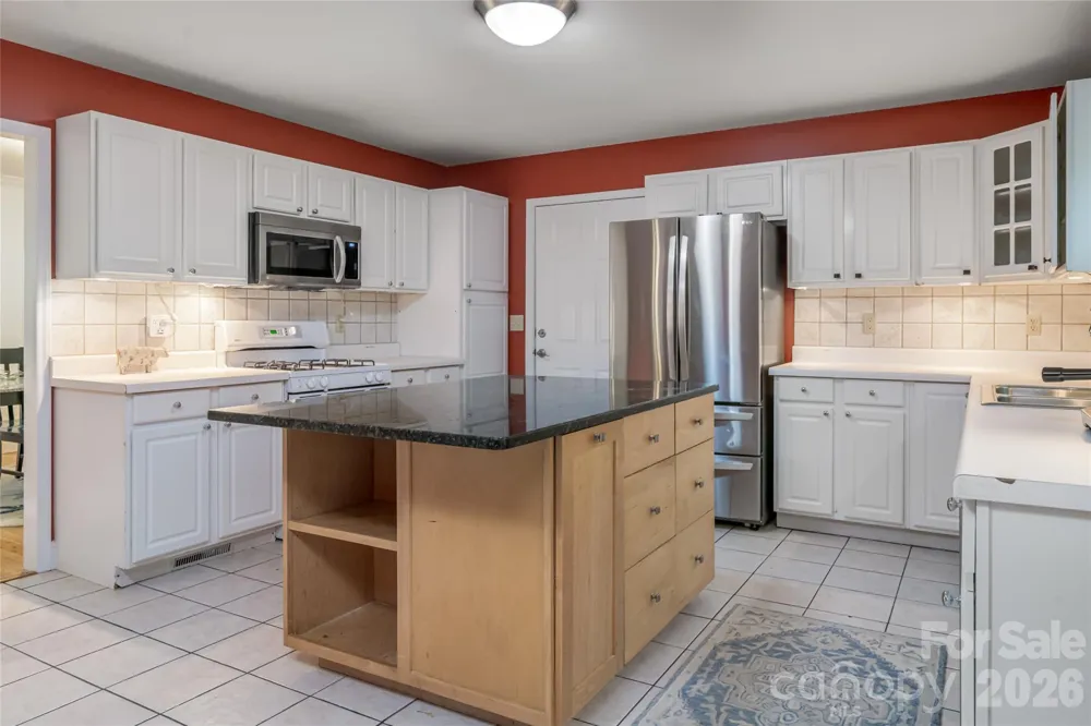 7 Timber Park Drive Black Mountain, NC 28711