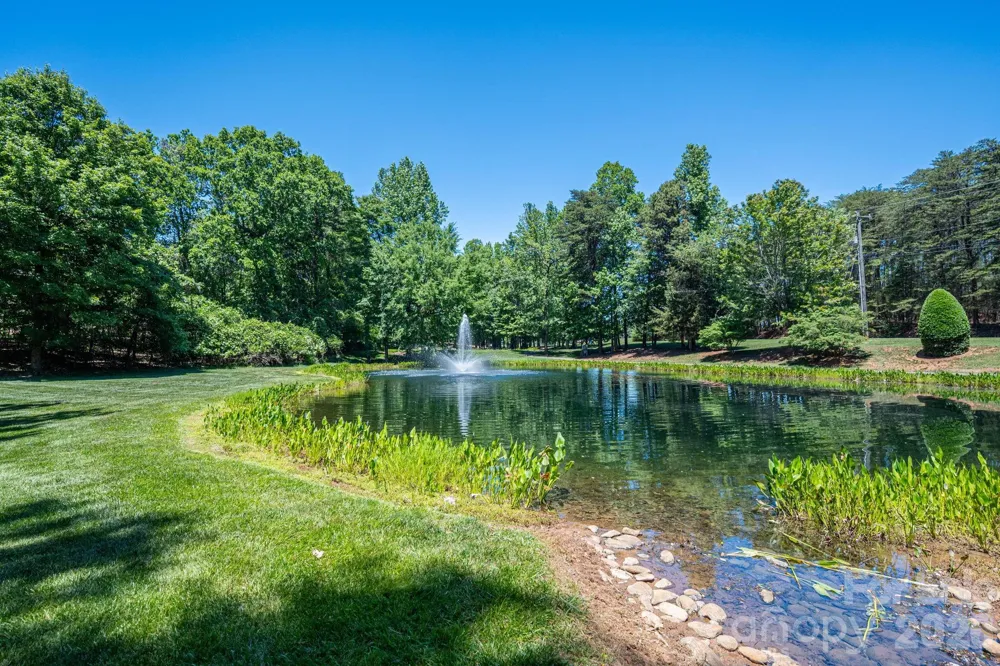 1116 Verdant Ridge Circle Belmont, NC 28012