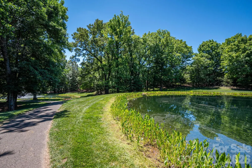 1116 Verdant Ridge Circle Belmont, NC 28012