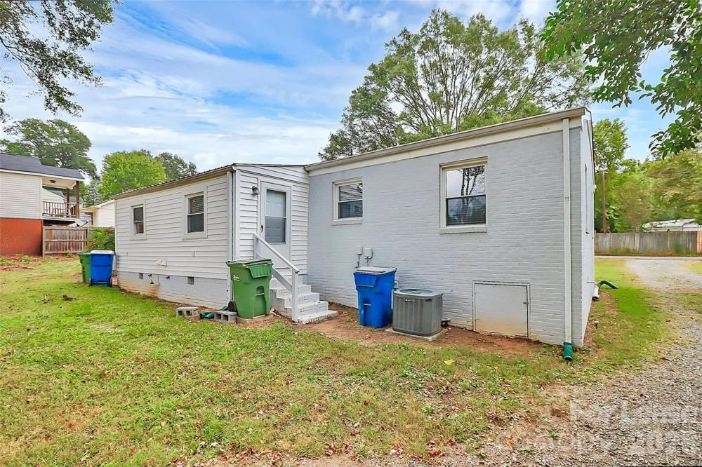 405 Pine Street Mount Holly, NC 28120