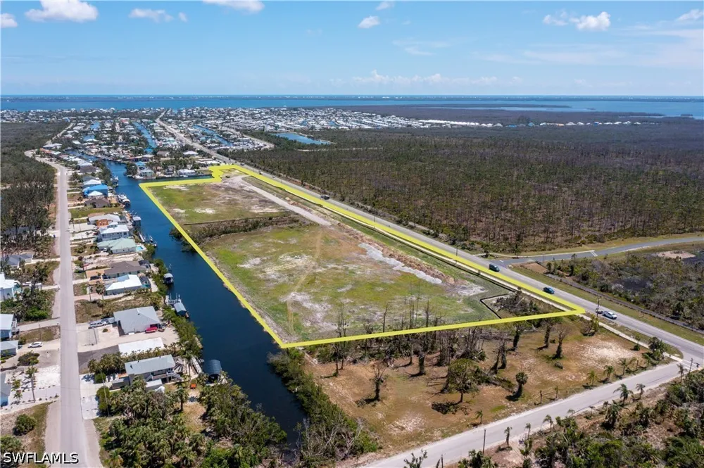 Stringfellow Road St James City, FL 33956