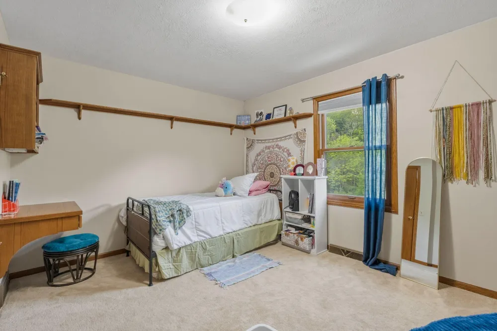 2331 Pheasant Avenue NW Walker City, MI 49534