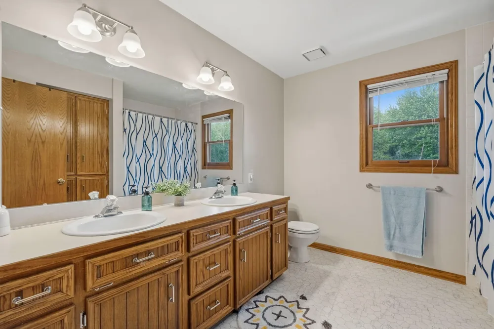 2331 Pheasant Avenue NW Walker City, MI 49534