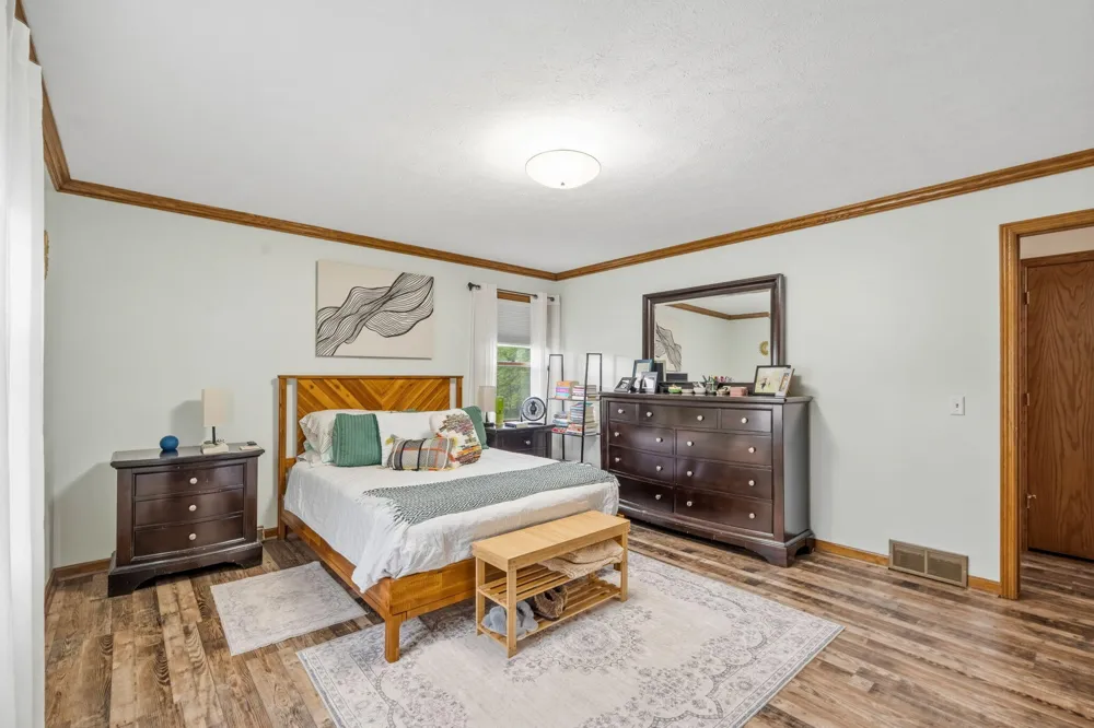 2331 Pheasant Avenue NW Walker City, MI 49534