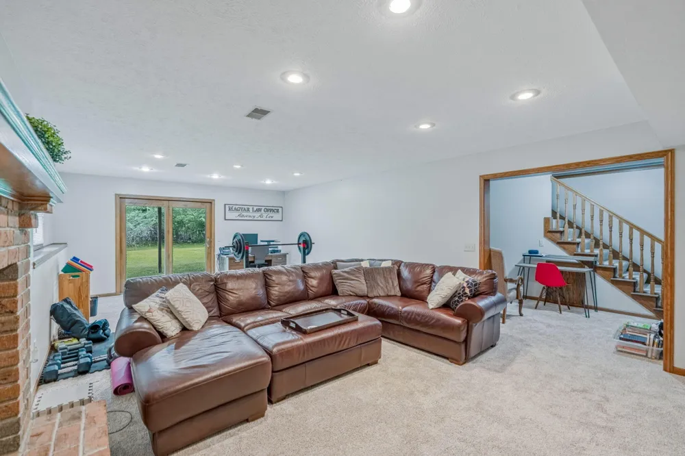2331 Pheasant Avenue NW Walker City, MI 49534