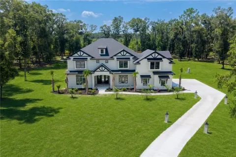 285 SW HERMITAGE GLEN