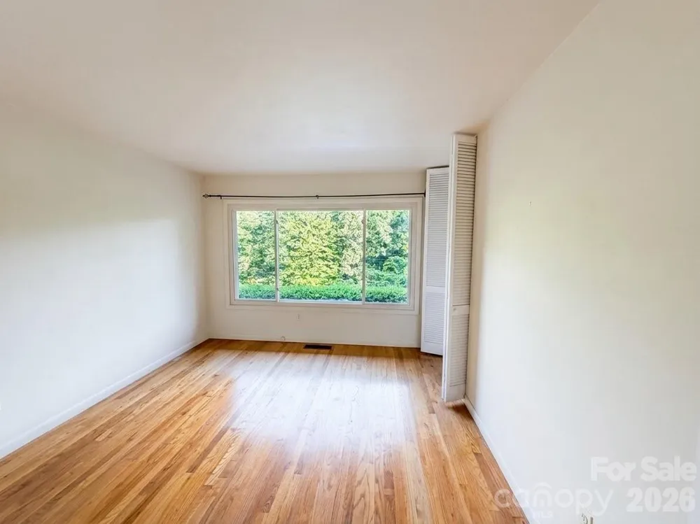 506 Country Club Road Tryon, NC 28782