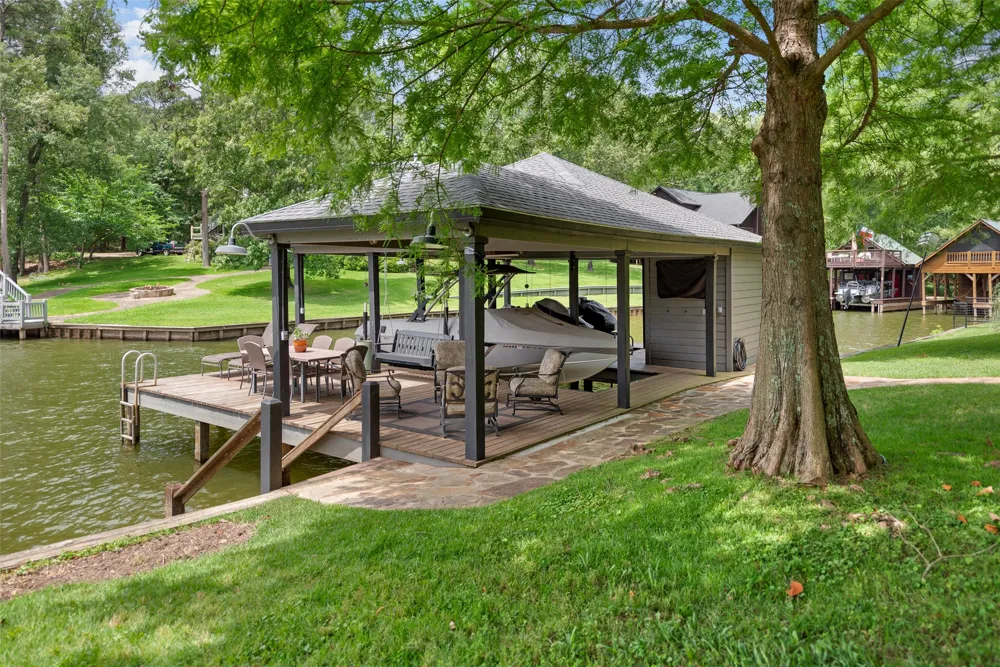 870 King Thomas Drive Scroggins, TX 75480