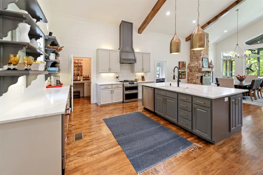 870 King Thomas Drive Scroggins, TX 75480