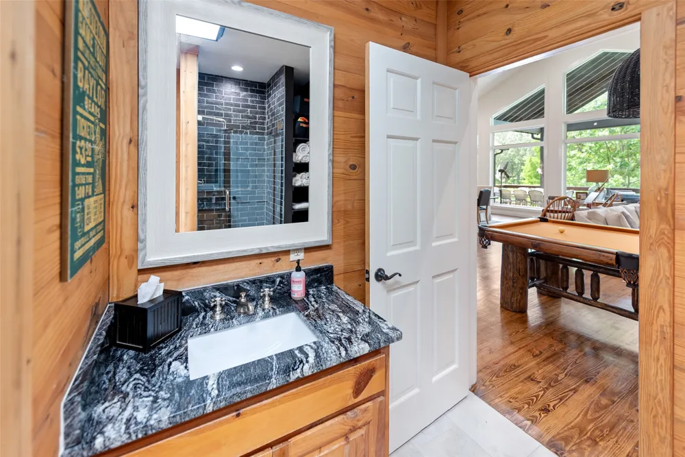 870 King Thomas Drive Scroggins, TX 75480