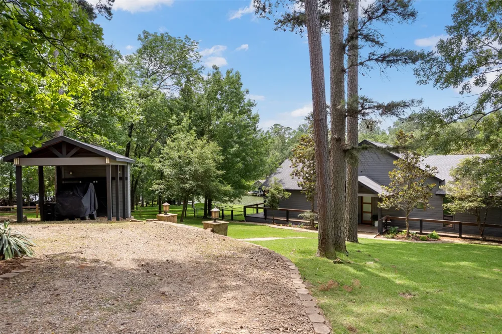 870 King Thomas Drive Scroggins, TX 75480