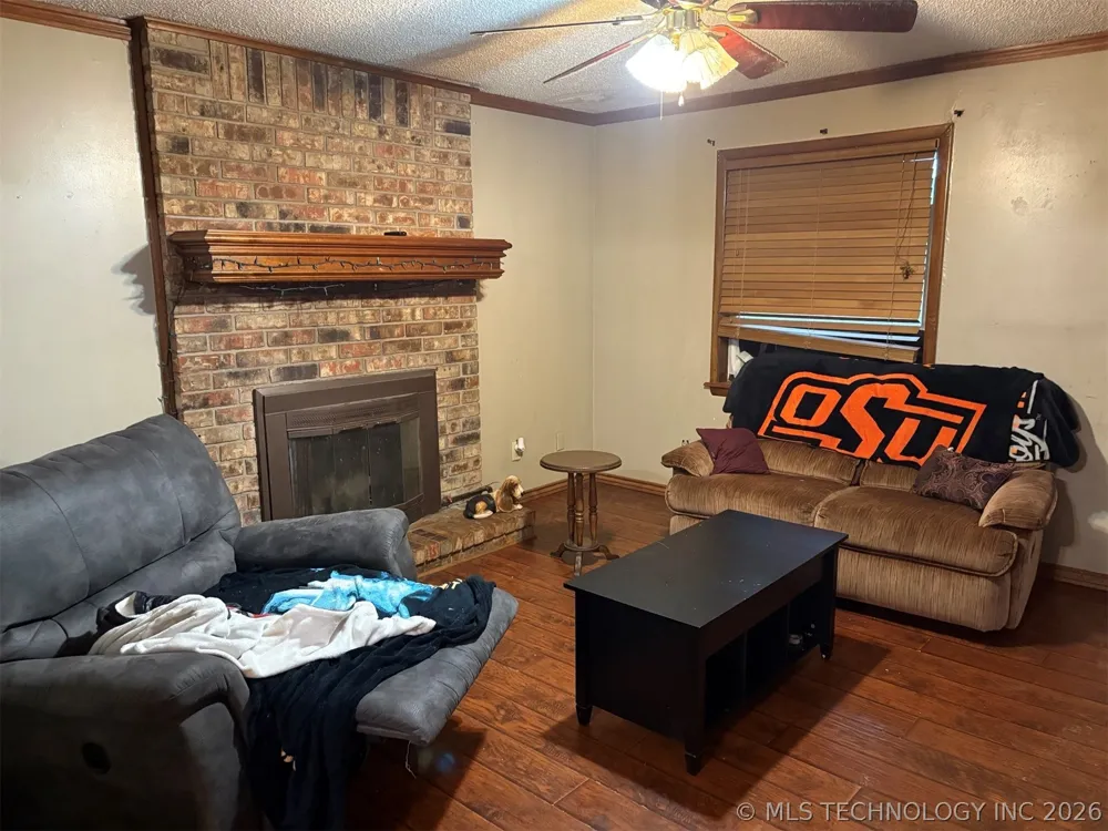 29346 S Big Hollow Road Park Hill, OK 74451