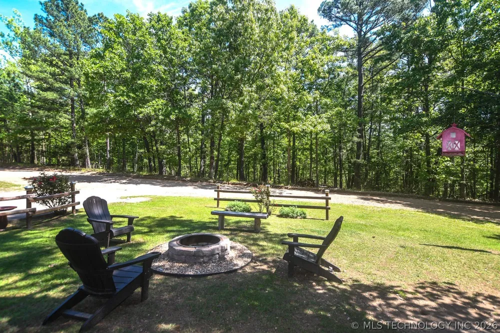 2548 Pine Tree Drive Kansas, OK 74347