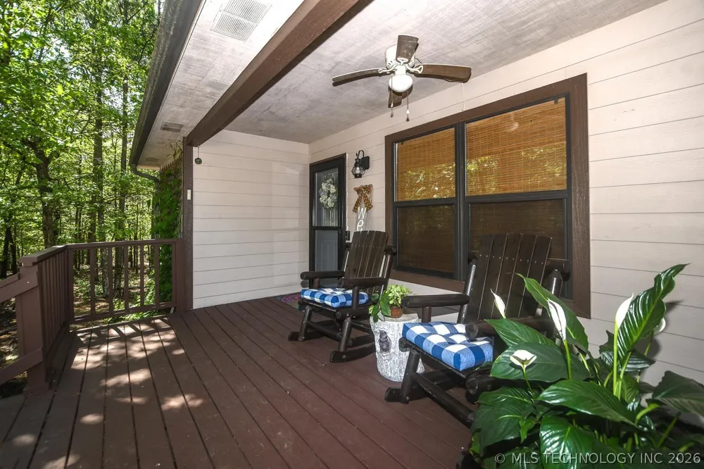2548 Pine Tree Drive Kansas, OK 74347