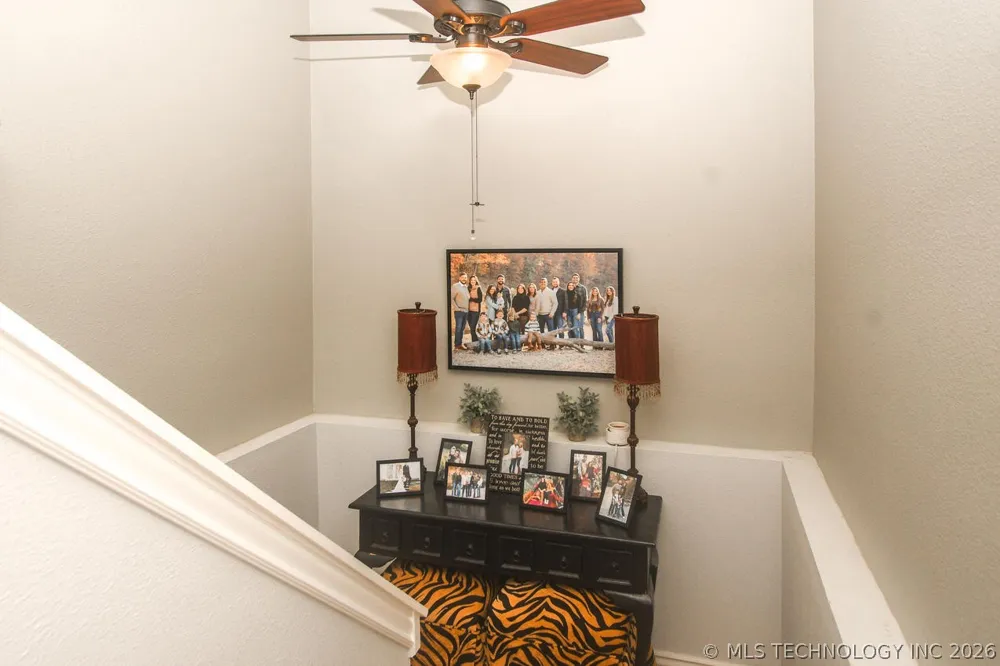 2548 Pine Tree Drive Kansas, OK 74347