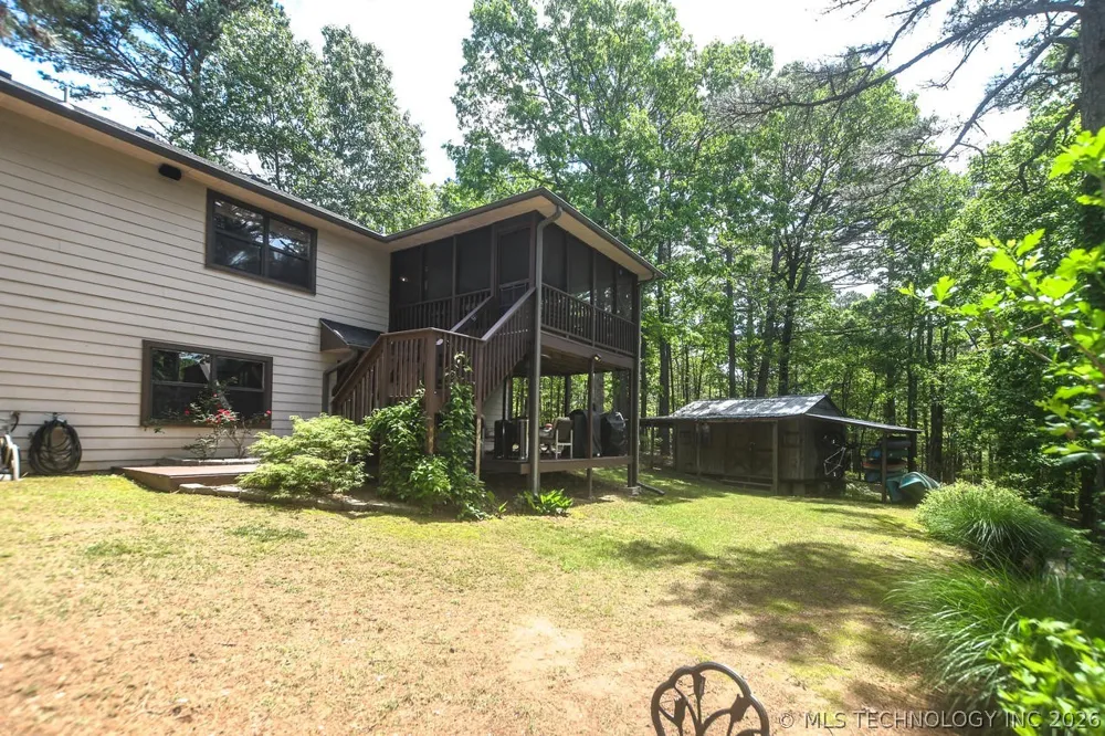 2548 Pine Tree Drive Kansas, OK 74347