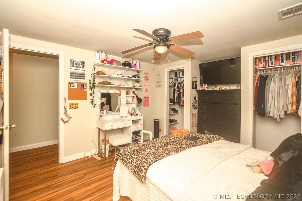 2548 Pine Tree Drive Kansas, OK 74347