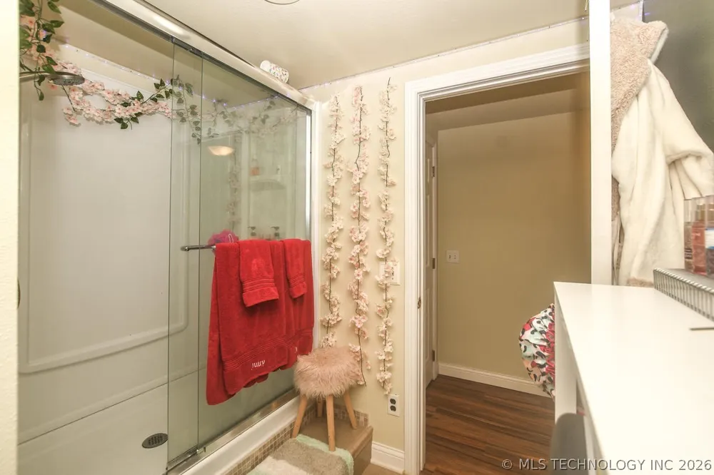 2548 Pine Tree Drive Kansas, OK 74347