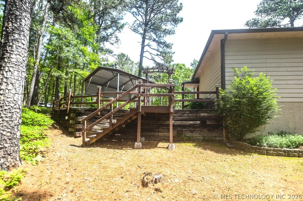 2548 Pine Tree Drive Kansas, OK 74347