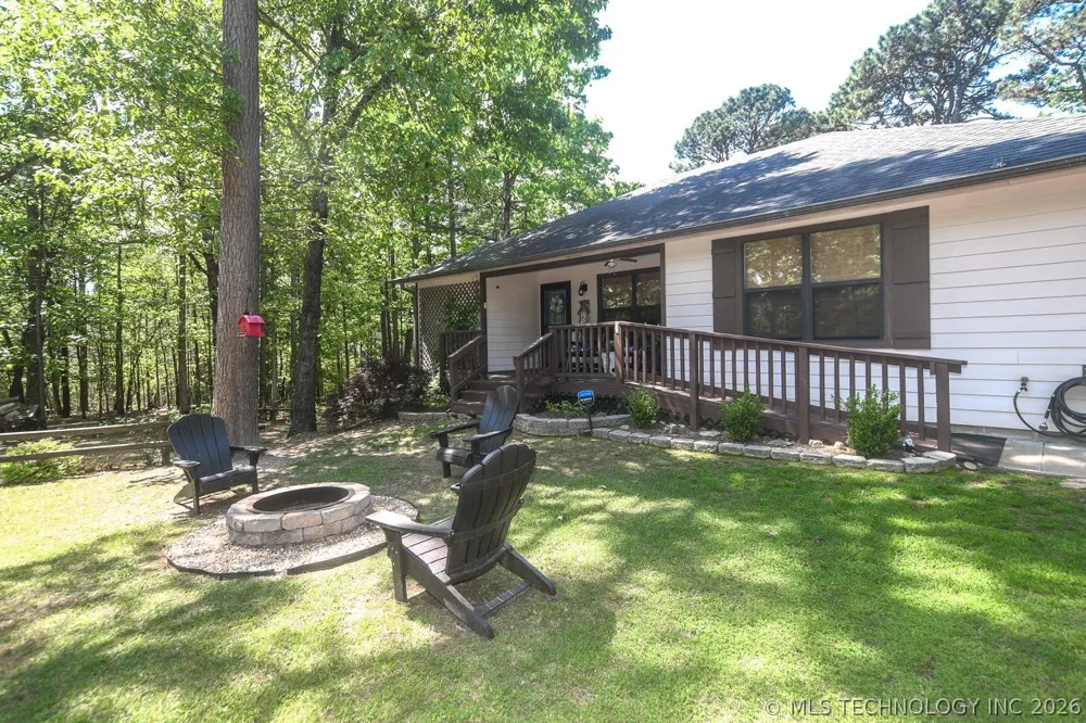 2548 Pine Tree Drive Kansas, OK 74347