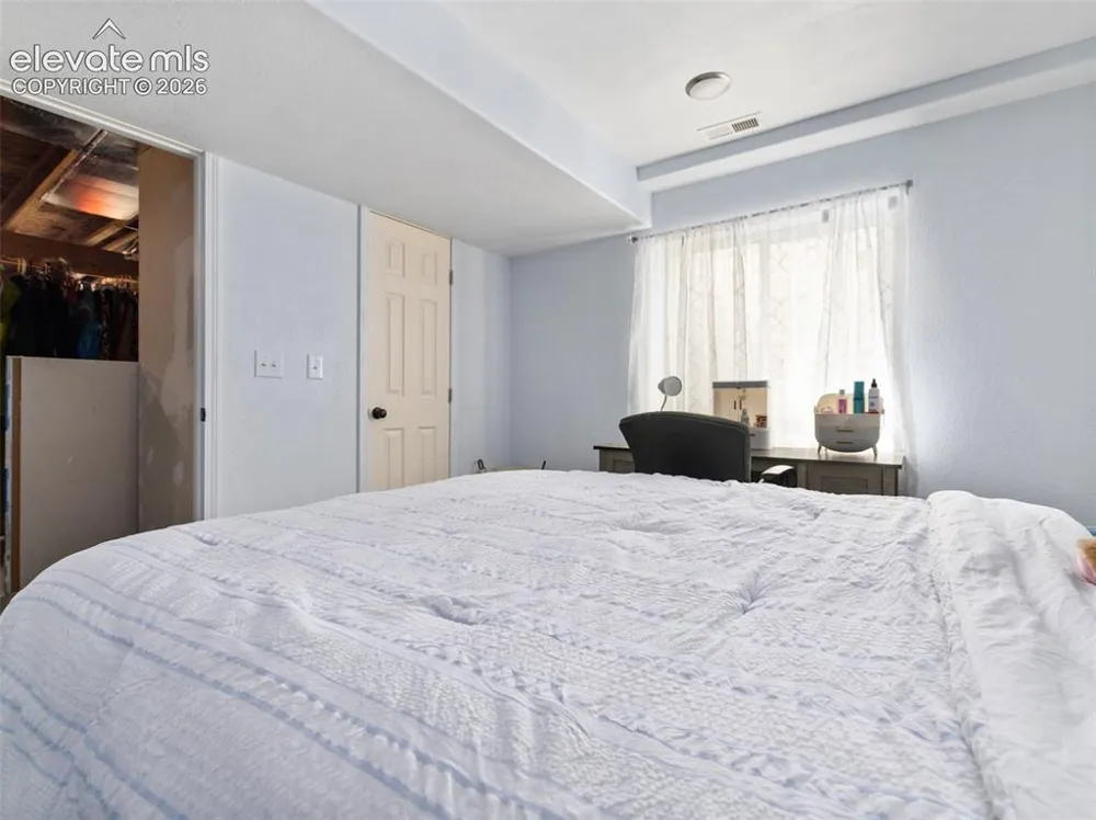 675 E McClave Drive Pueblo, CO 81007
