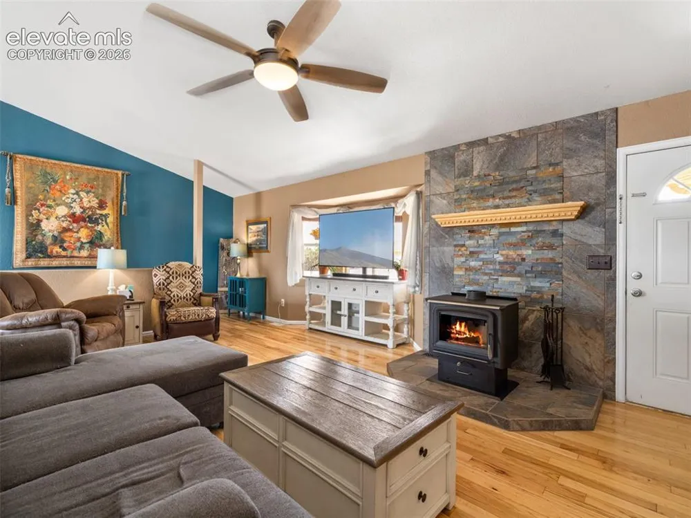 675 E McClave Drive Pueblo, CO 81007